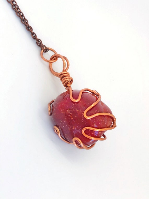 red agate gold aries