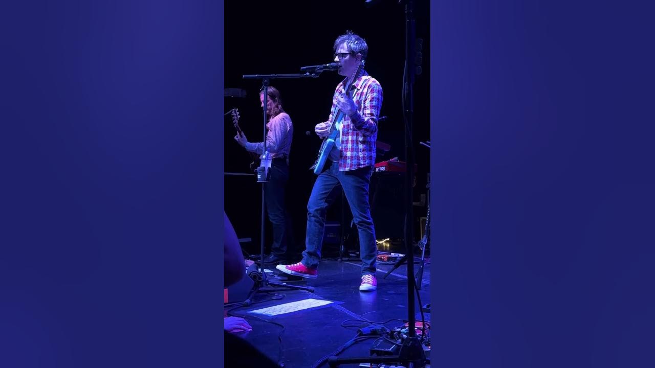 Weezer Live at Constellation Room: Unforgettable Concert in Santa Ana, 2024