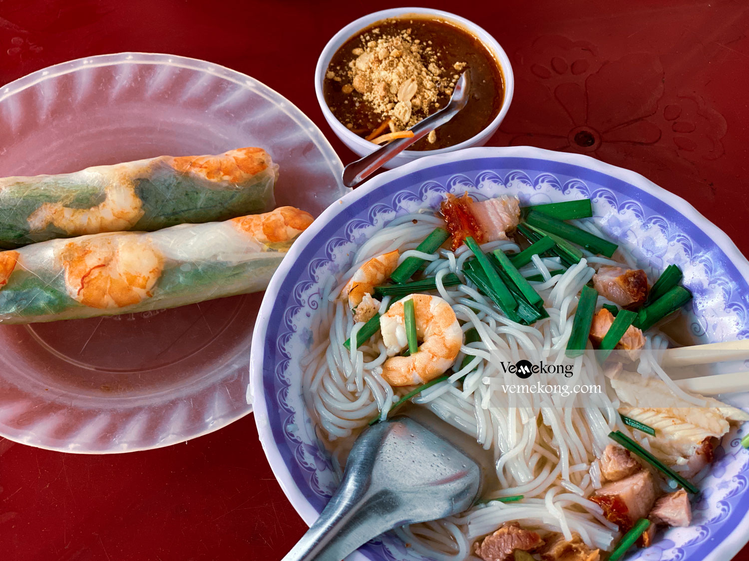 Bun Nuoc Leo: Does It Have Fish Sauce? Find Out Whats Inside This Noodle Soup!