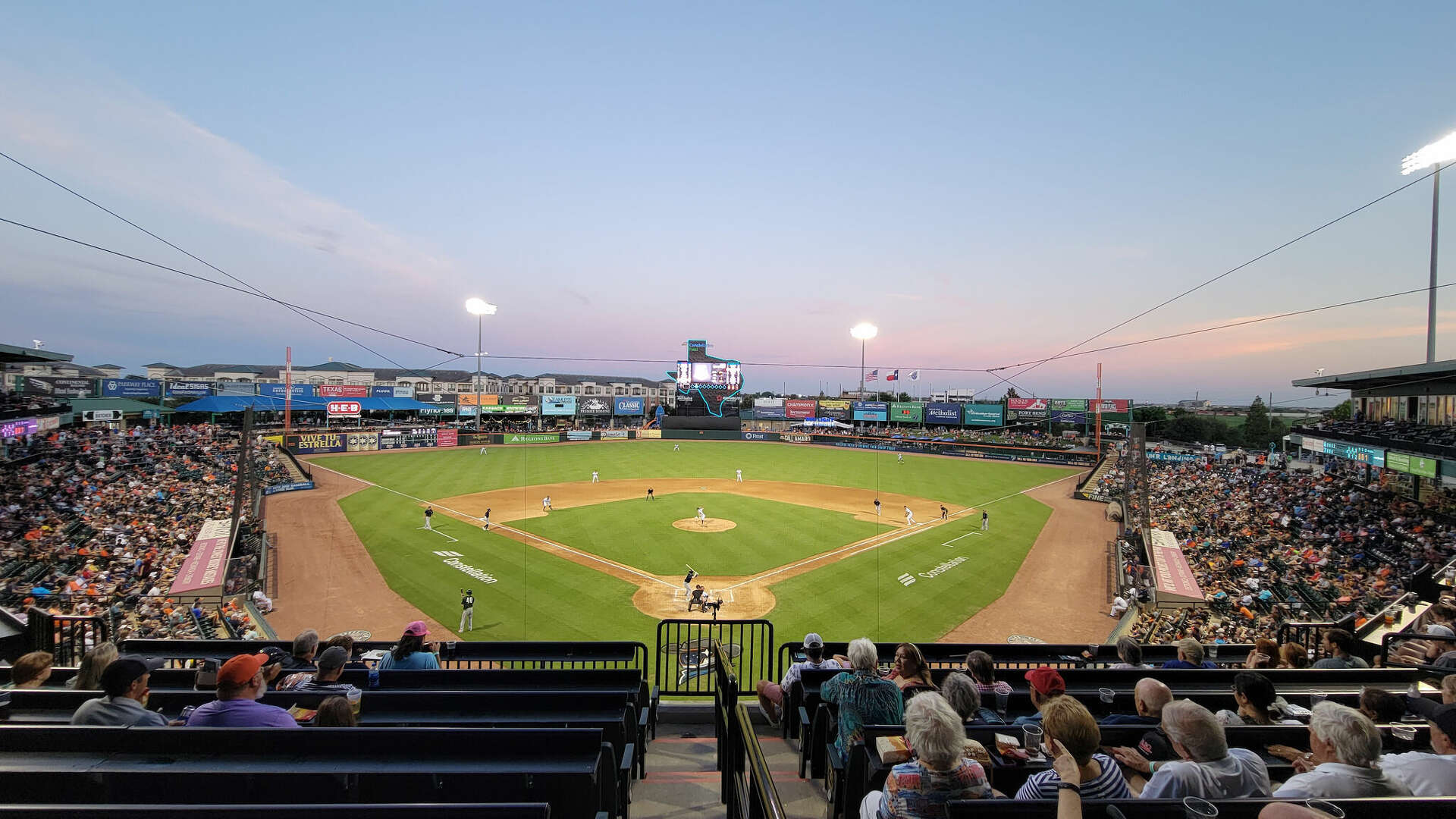 What are Constellation Field Events? Your Easy Event Guide!